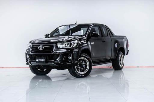 2018 TOYOTA Hilux