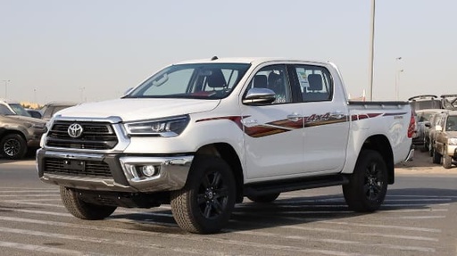 2025 TOYOTA Hilux