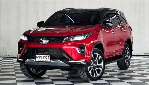 2022 TOYOTA Fortuner