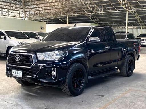 2018 TOYOTA Hilux