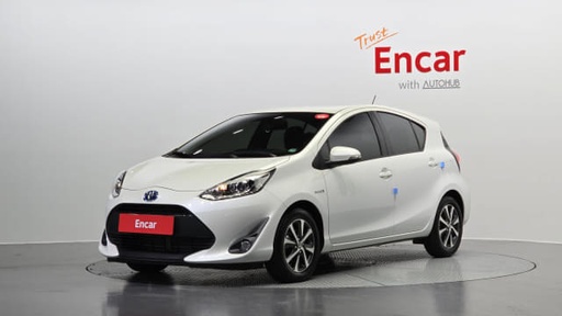 2019 TOYOTA Prius