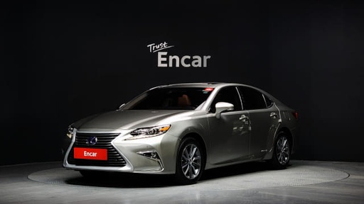 2017 LEXUS ES