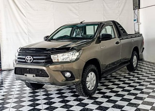 2018 TOYOTA Hilux