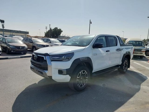 2024 TOYOTA Hilux