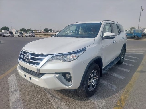 2016 TOYOTA Fortuner