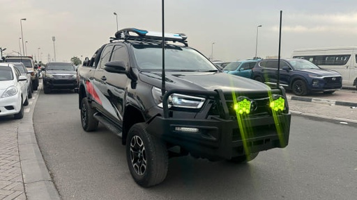 2022 TOYOTA Hilux