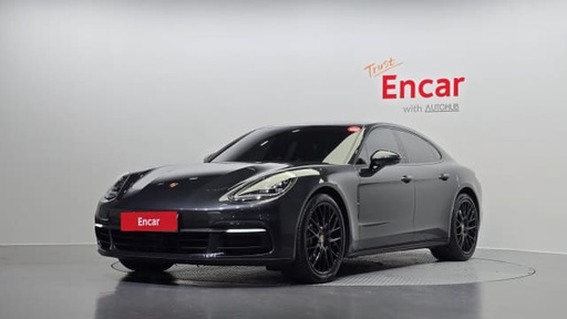 2019 Porsche Panamera