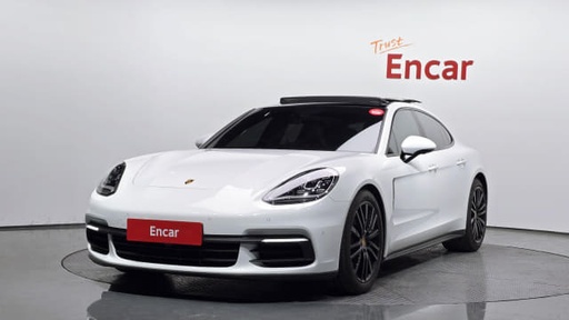 2018 Porsche Panamera