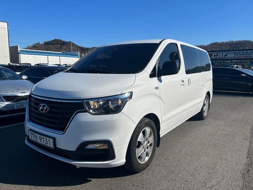 2018 HYUNDAI Grand Starex