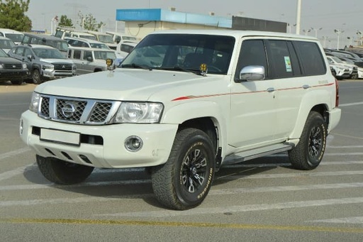 2022 NISSAN Safari