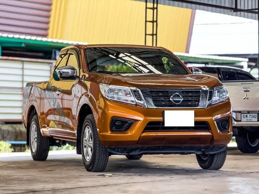 2019 NISSAN Navara