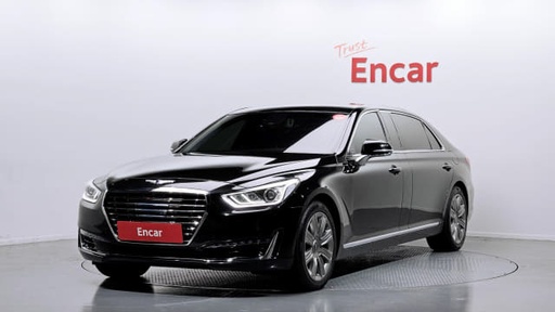 2018 Genesis EQ900