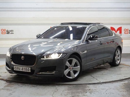 2018 JAGUAR XF
