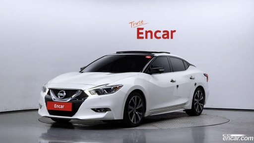 2017 NISSAN Maxima