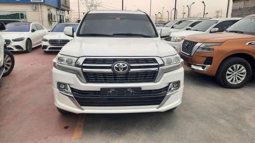 2017 TOYOTA Land Cruiser