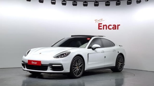 2018 Porsche Panamera