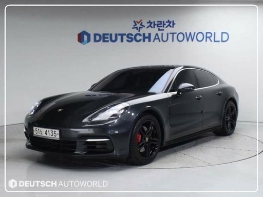 2017 Porsche Panamera