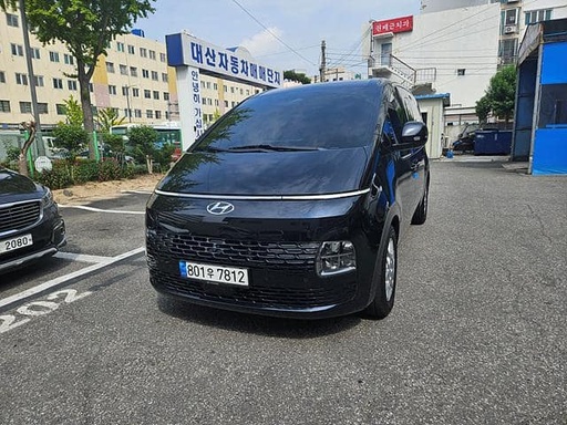 2023 HYUNDAI Staria