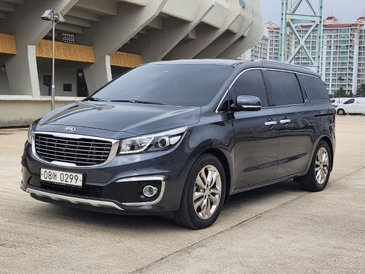 2017 KIA Carnival
