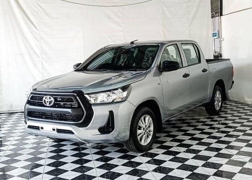 2021 TOYOTA Hilux