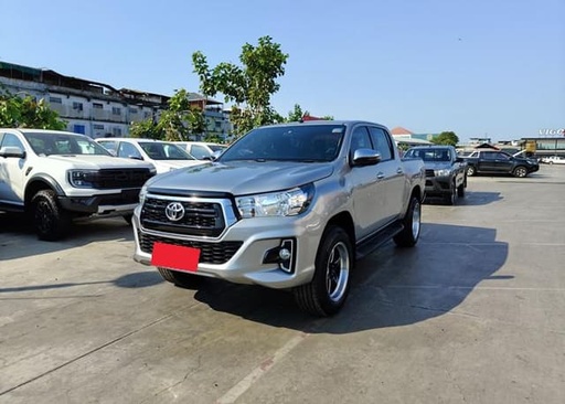 2018 TOYOTA Hilux