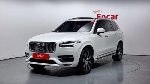2023 VOLVO XC90