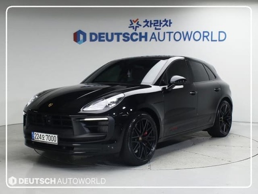2022 Porsche MACAN