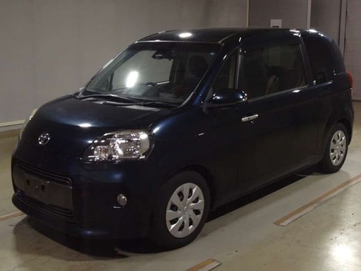 2016 TOYOTA Porte