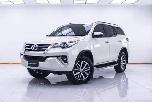 2018 TOYOTA Fortuner