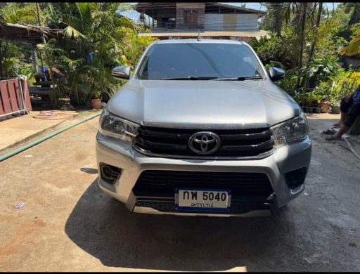 2018 TOYOTA Hilux