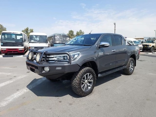 2016 TOYOTA Hilux