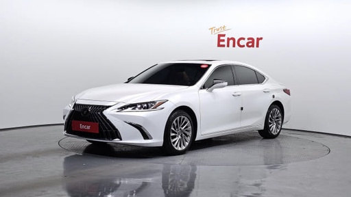 2025 LEXUS ES