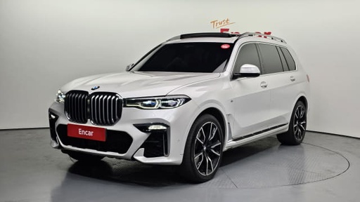 2021 BMW X7, 