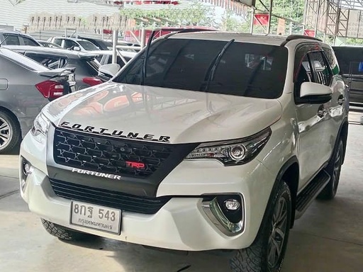 2019 TOYOTA Fortuner