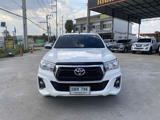 2020 TOYOTA Hilux