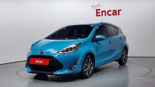 2019 TOYOTA Prius