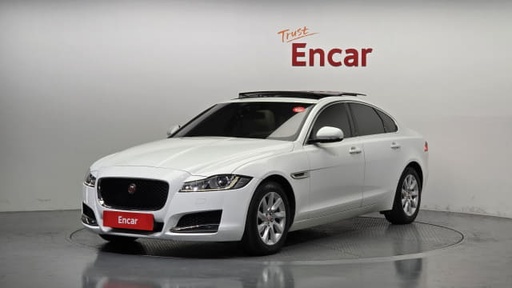 2017 JAGUAR XF