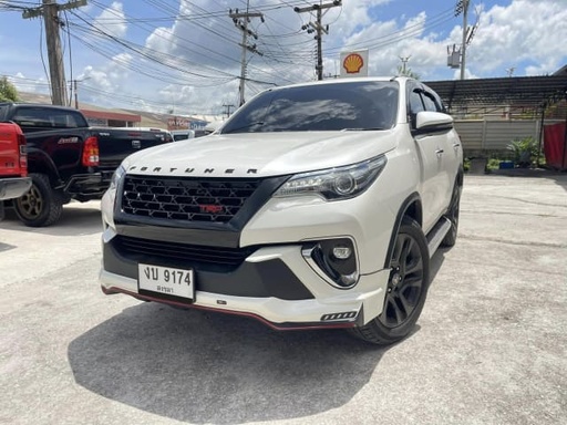2019 TOYOTA Fortuner