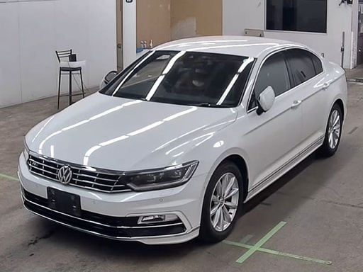 2016 VOLKSWAGEN Passat