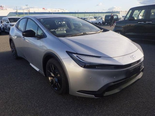 2024 TOYOTA Prius