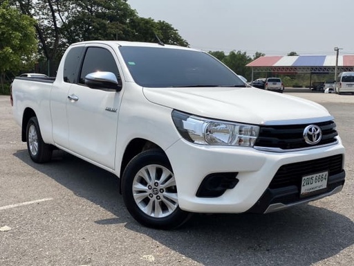 2018 TOYOTA Hilux
