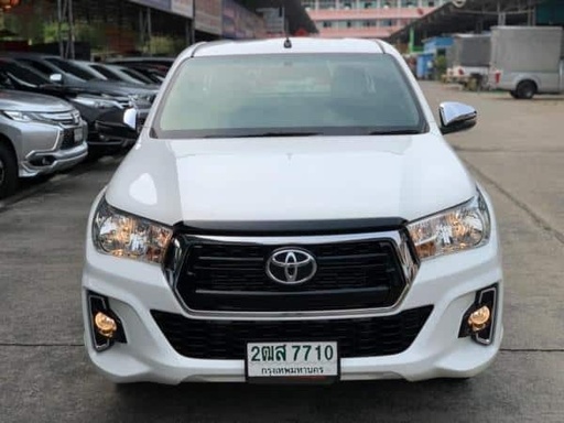 2020 TOYOTA Hilux