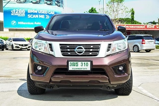 2019 NISSAN Navara