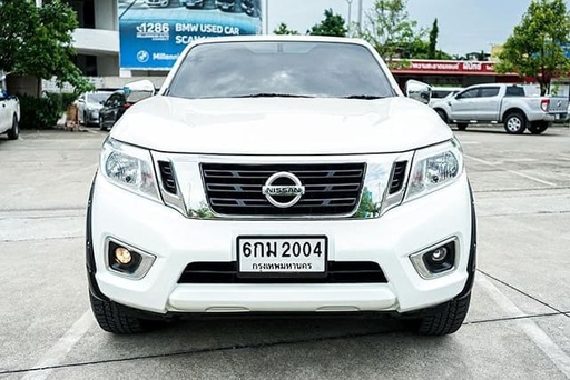 2017 NISSAN Navara