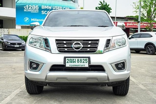 2019 NISSAN Navara