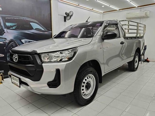 2021 TOYOTA Hilux