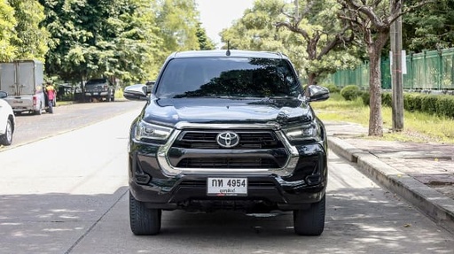 2022 TOYOTA Hilux