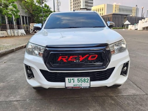 2020 TOYOTA Hilux
