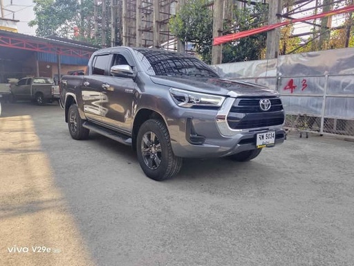 2022 TOYOTA Hilux