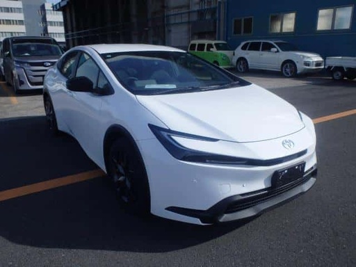 2024 TOYOTA Prius